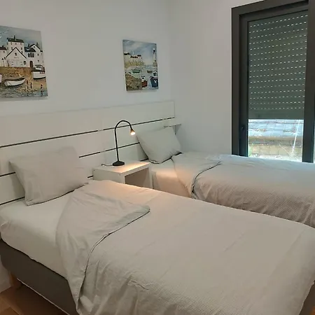 Moderni Byt S Vyhledem Na More Ve Meste Alcaidesa Exterior photo